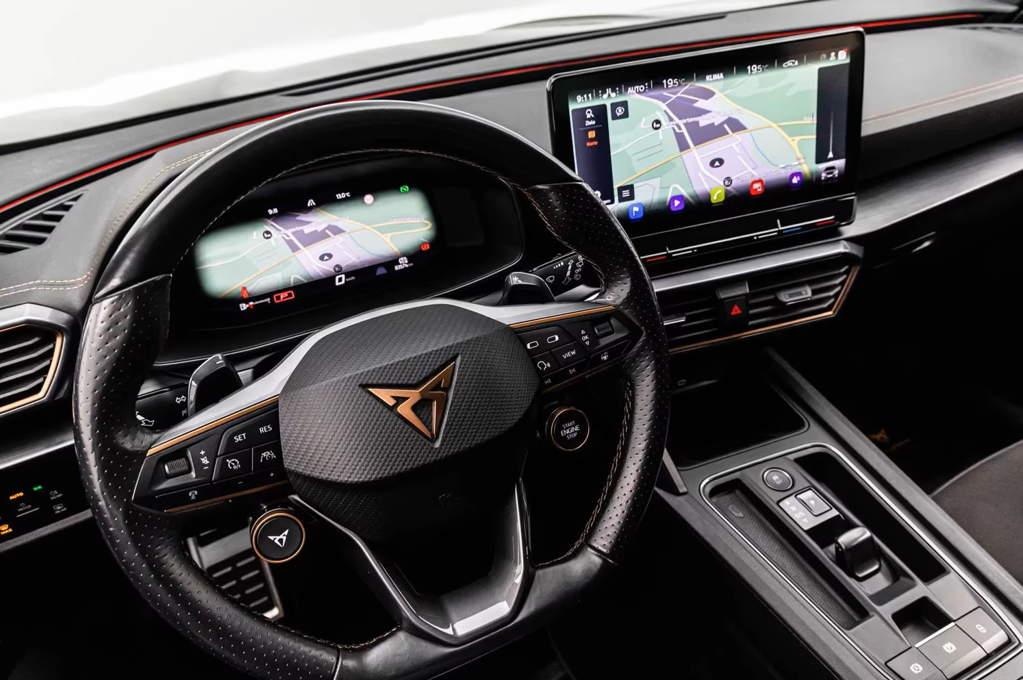 Cupra Formentor VZ* 360CAM* DISTR* MEMORY* KEYLESS* , снимка 10 - Автомобили и джипове - 54548605