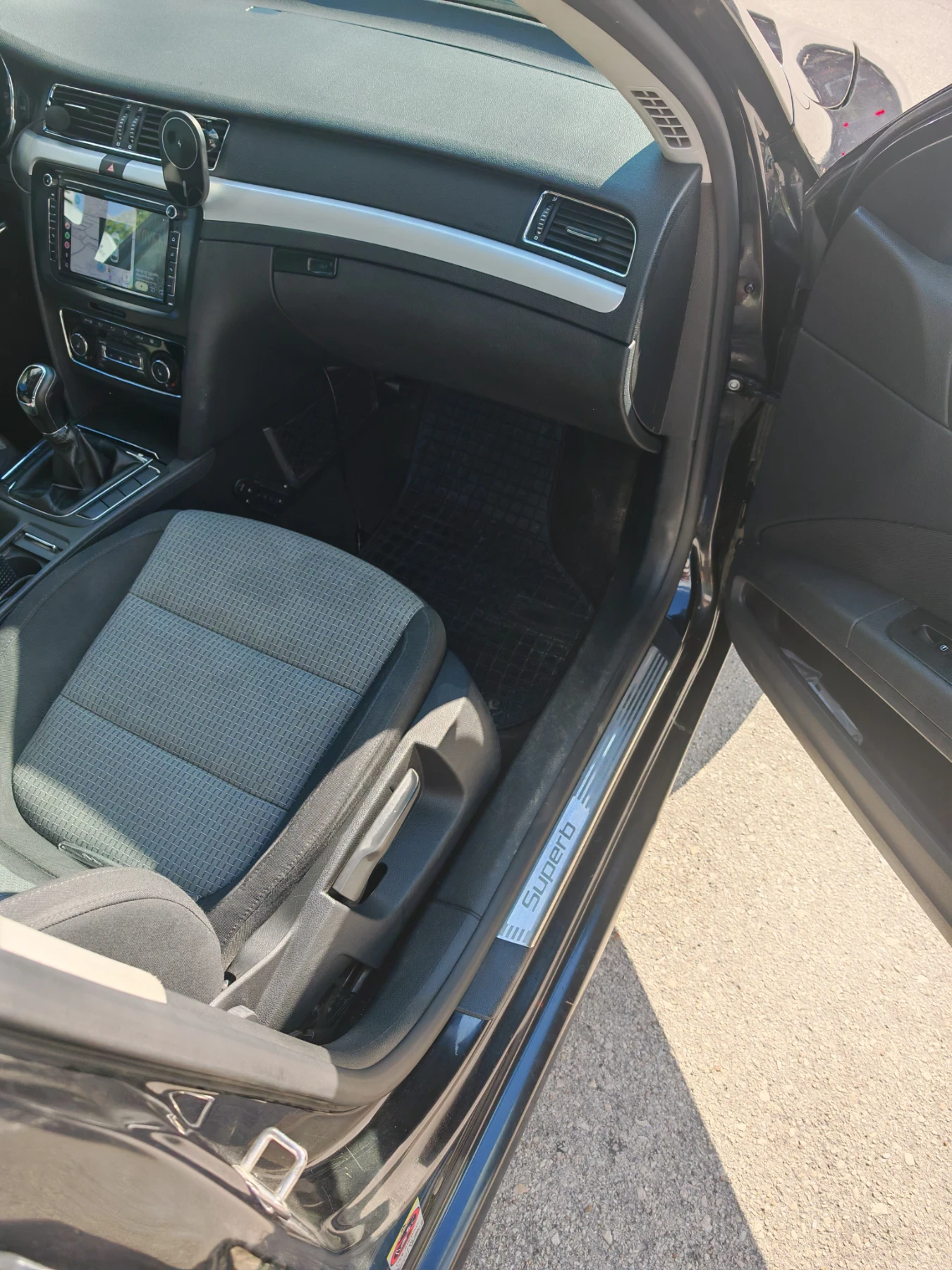 Skoda Superb, снимка 10 - Автомобили и джипове - 55425992