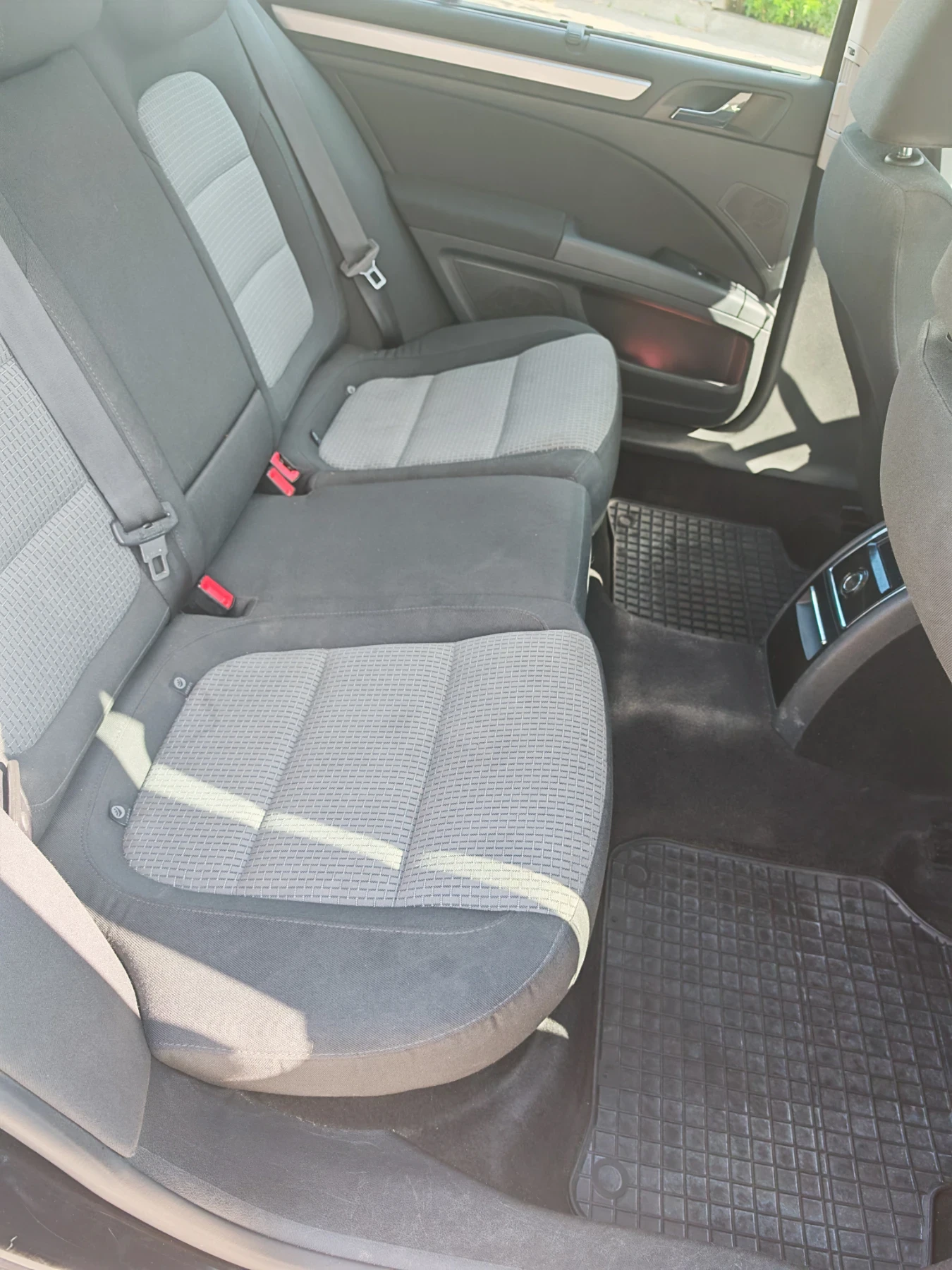 Skoda Superb, снимка 7 - Автомобили и джипове - 55425992
