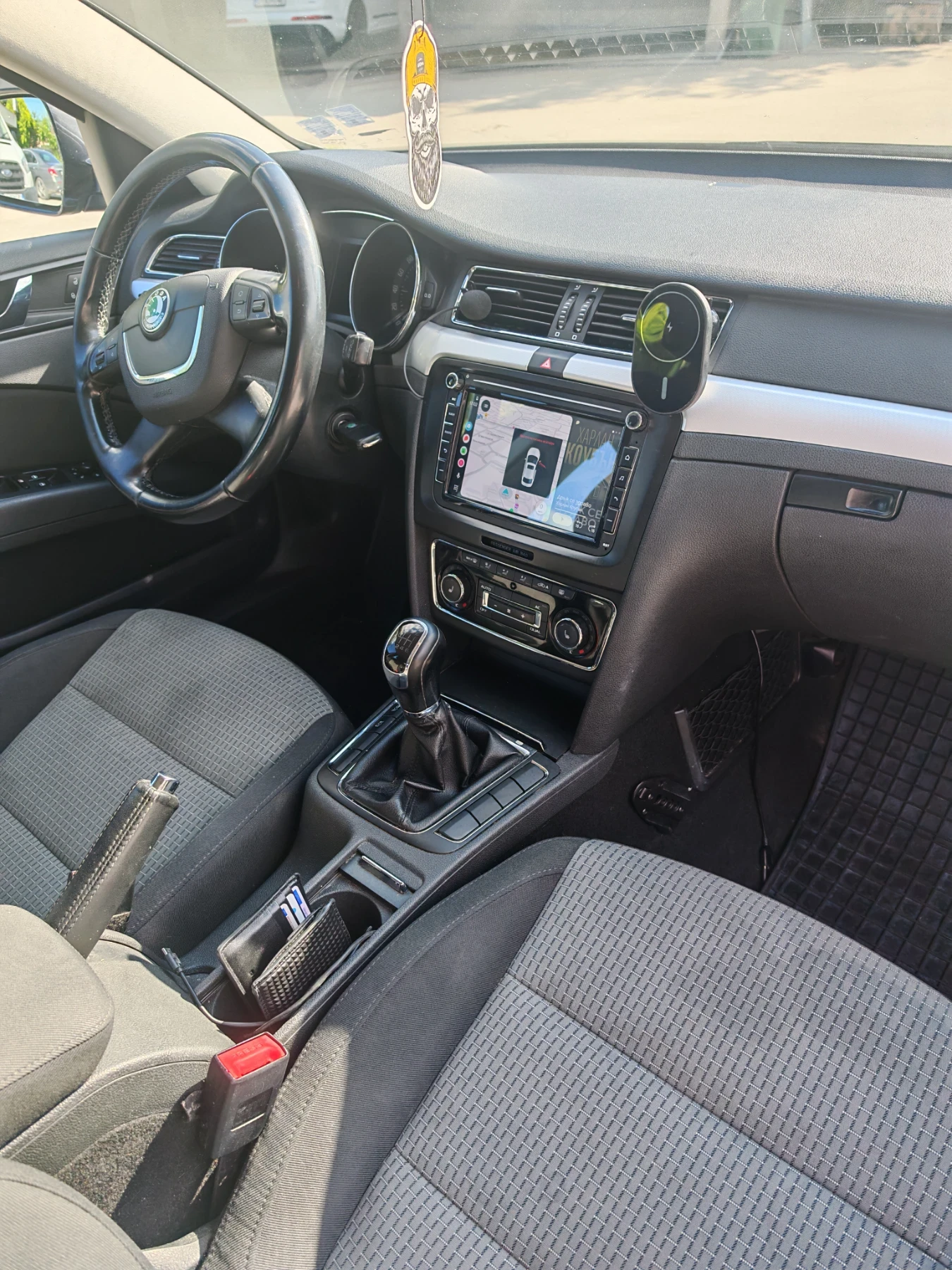 Skoda Superb, снимка 9 - Автомобили и джипове - 55425992