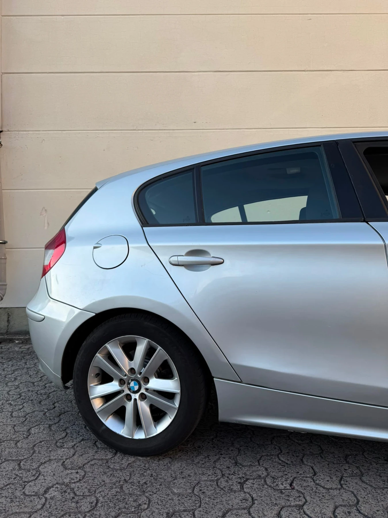 BMW 118 D, 2-ри собственик, Отлично поддържан, снимка 7 - Автомобили и джипове - 55460100