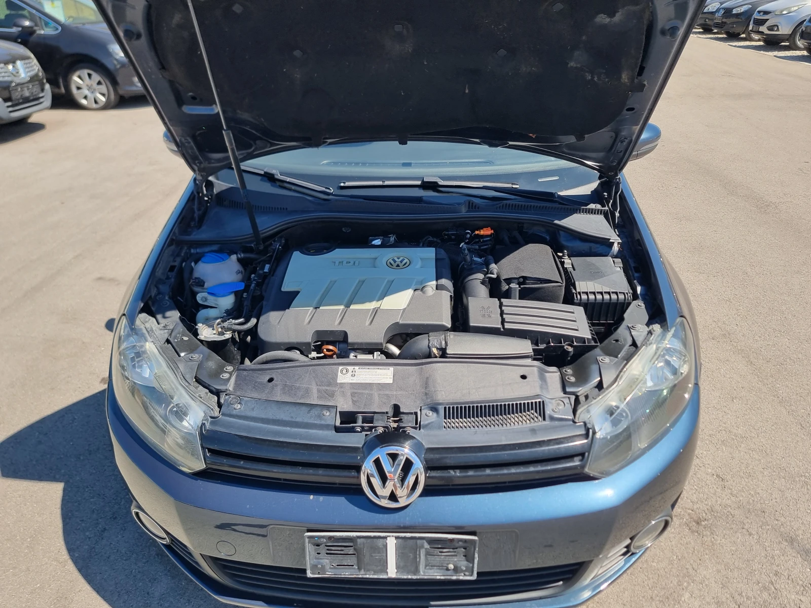 VW Golf 2.0TDI, снимка 17 - Автомобили и джипове - 55726026