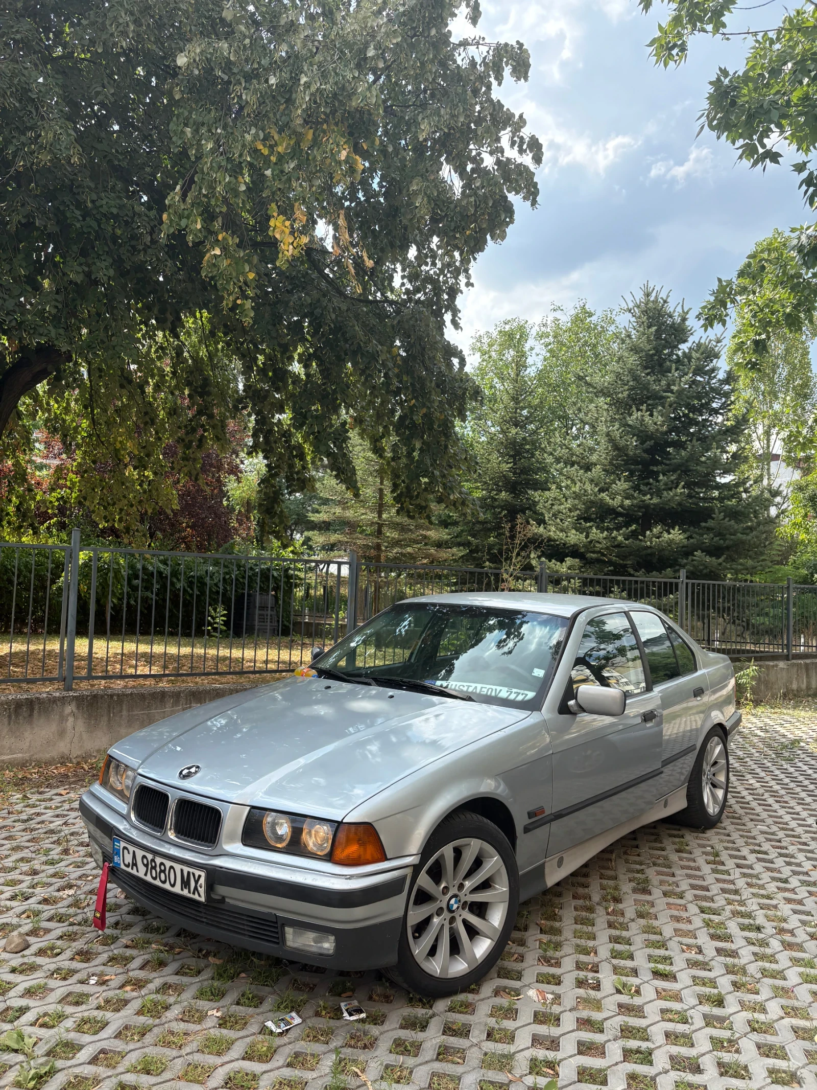 BMW 320 Е36, снимка 3 - Автомобили и джипове - 55824766