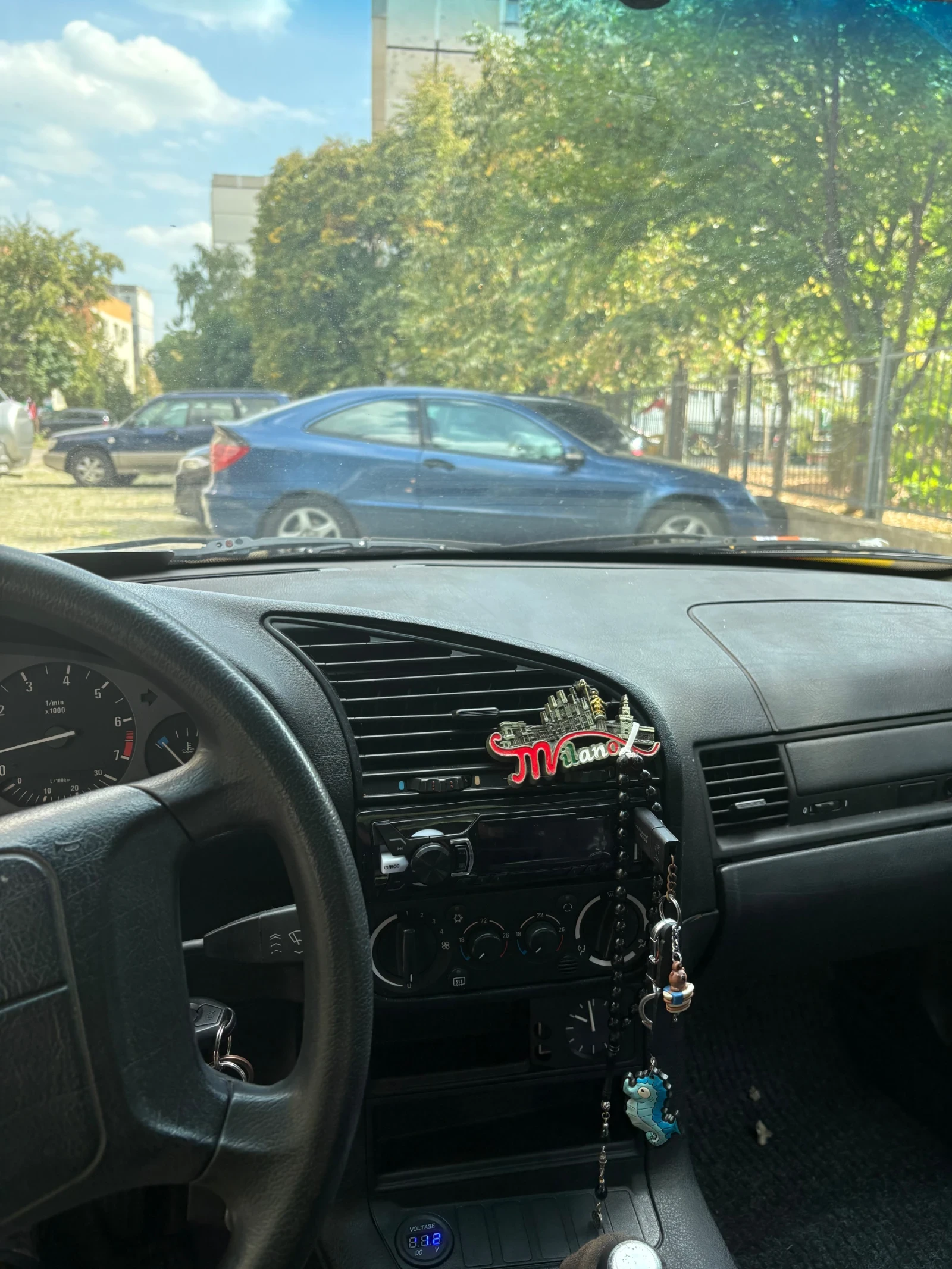 BMW 320 Е36, снимка 10 - Автомобили и джипове - 55824766