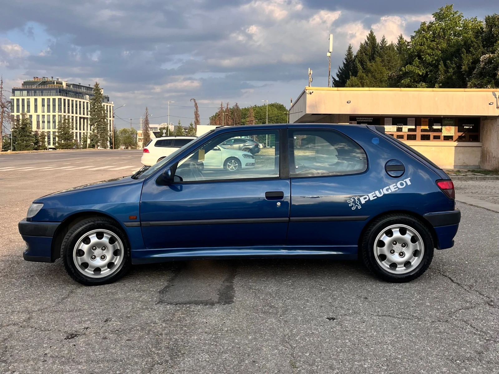 Peugeot 306 2.0 XSi, снимка 3 - Автомобили и джипове - 55943624