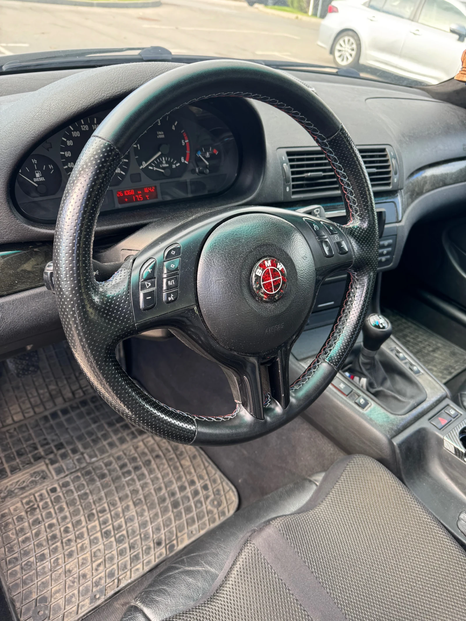 BMW 320 E46, снимка 9 - Автомобили и джипове - 56440442