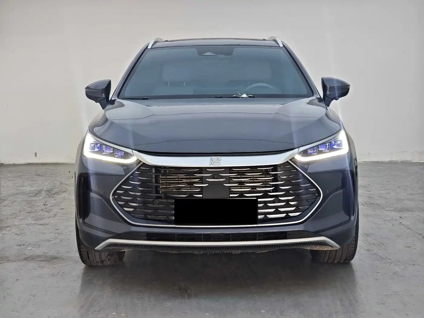 BYD Tang New Energy 2024 DM-p Glory Edition 215KM AWD Premi | Mobile.bg � ����������� 5