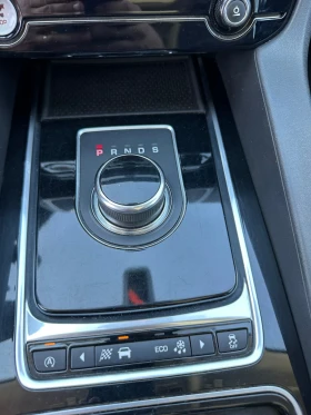 Jaguar F-PACE, снимка 16