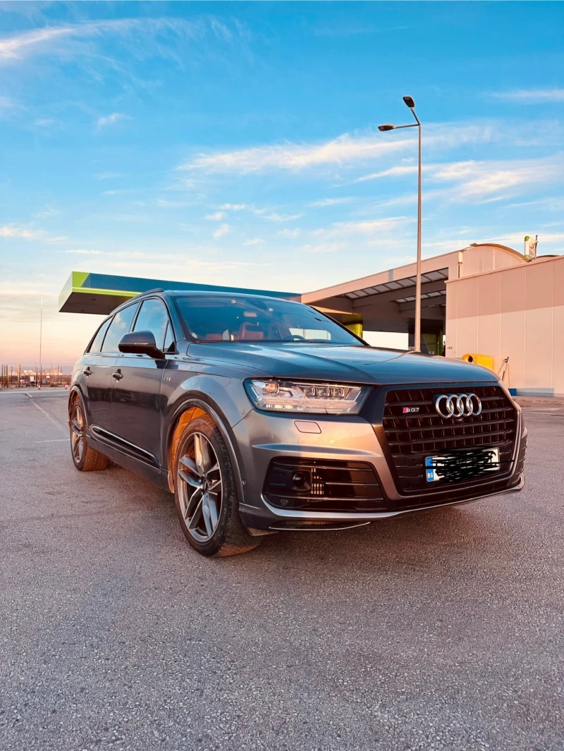 Audi SQ7 4.0 V8 TDI 504 hp Full Exlussive 7 места, снимка 1 - Автомобили и джипове - 49608987