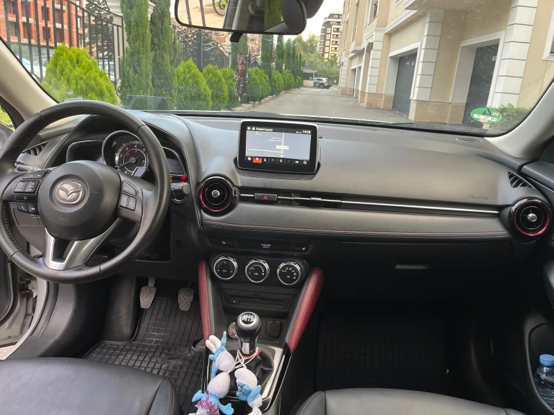 Mazda CX-3, снимка 14 - Автомобили и джипове - 52275065