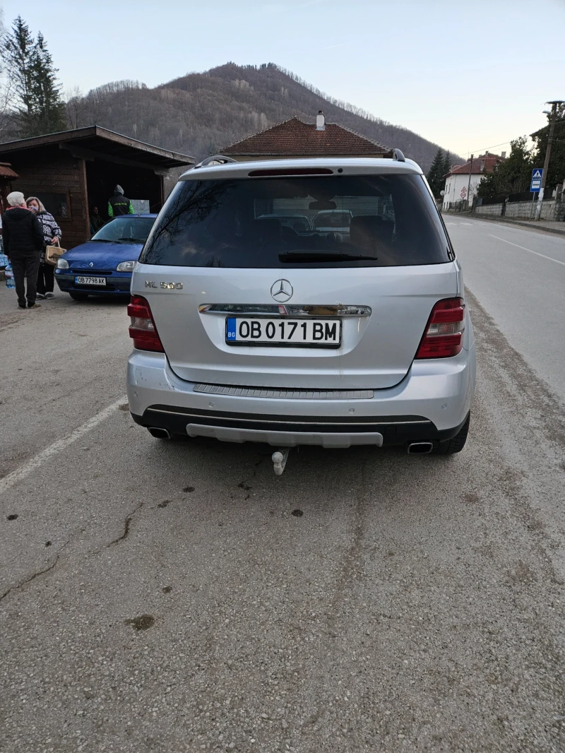 Mercedes-Benz ML 500, снимка 4 - Автомобили и джипове - 52257179
