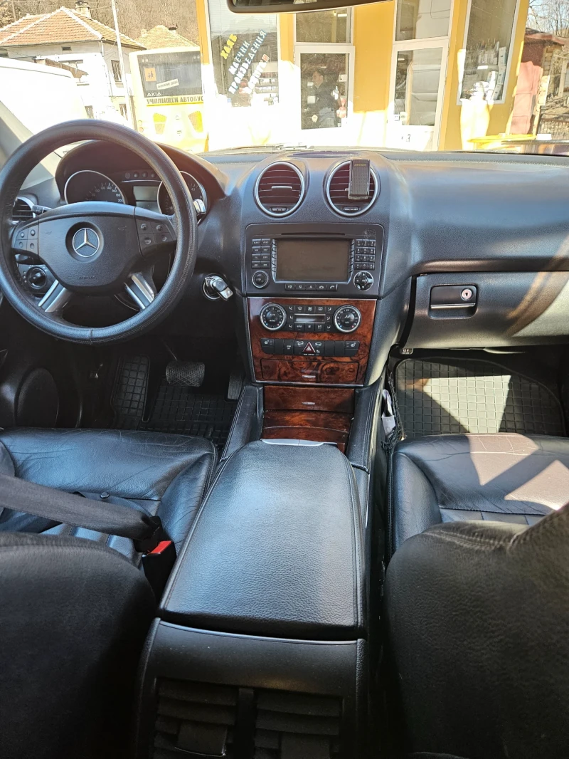Mercedes-Benz ML 500, снимка 10 - Автомобили и джипове - 52257179