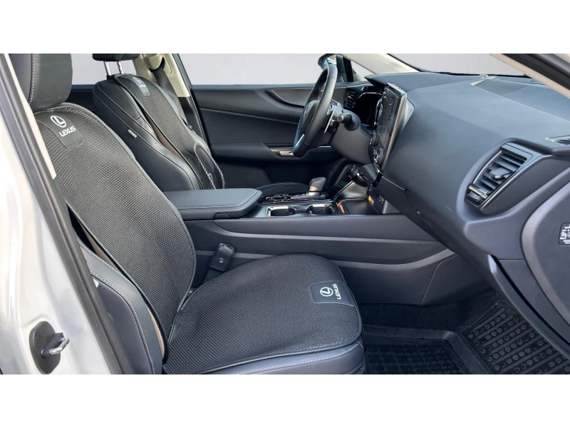 Lexus NX 350h Месечна вноска от 1000 лв., снимка 6 - Автомобили и джипове - 52453840