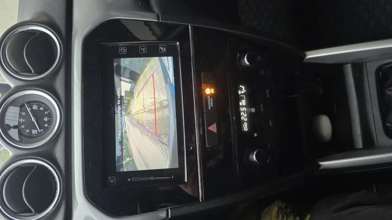 Suzuki Vitara 1.6 DDiS* 6B* Kamera* 2WD, снимка 8 - Автомобили и джипове - 52646869