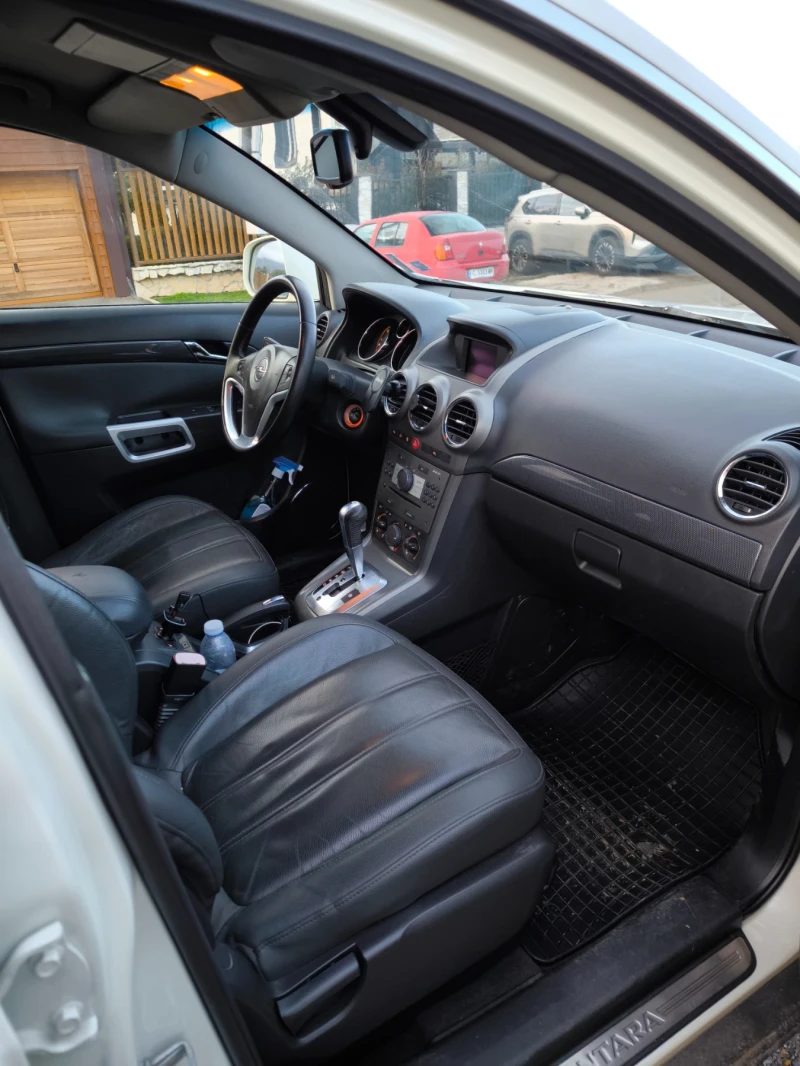 Opel Antara, снимка 4 - Автомобили и джипове - 52680632