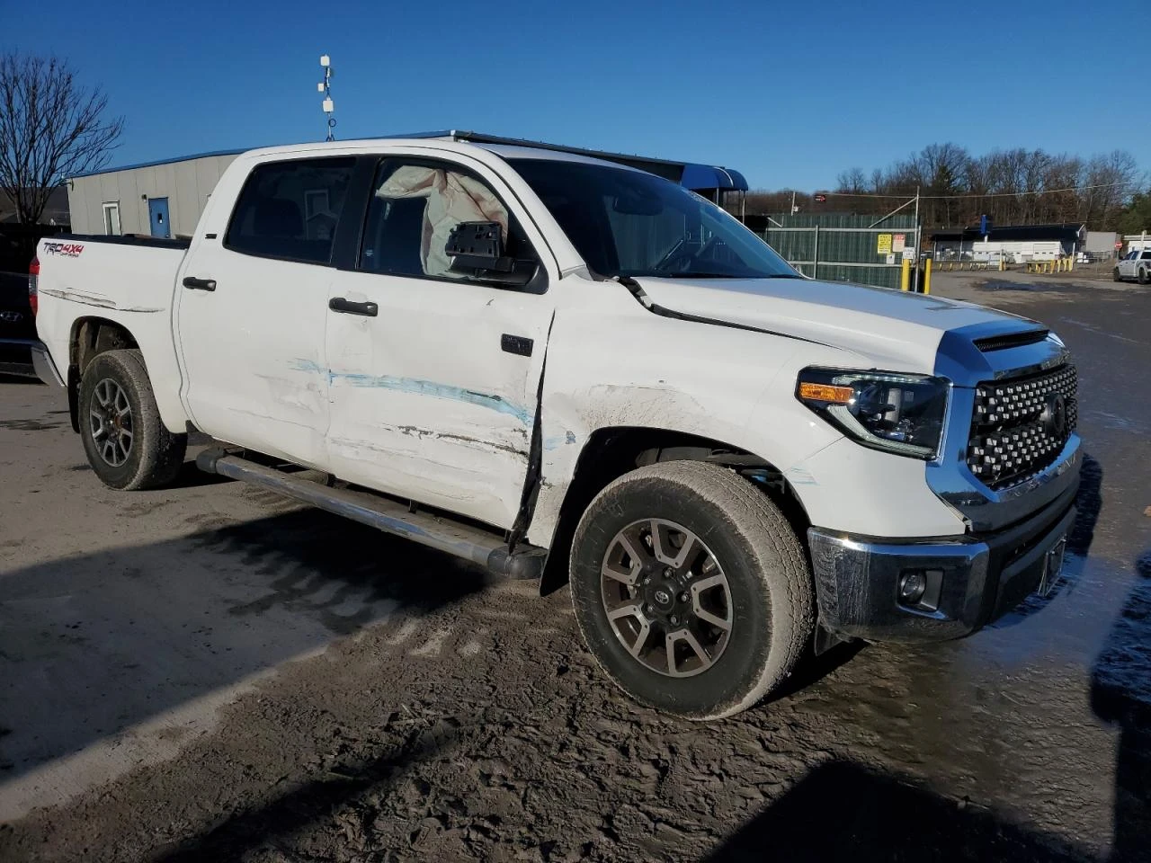 Toyota Tundra CREWMAX SR5 5.7L V8 - изображение 4