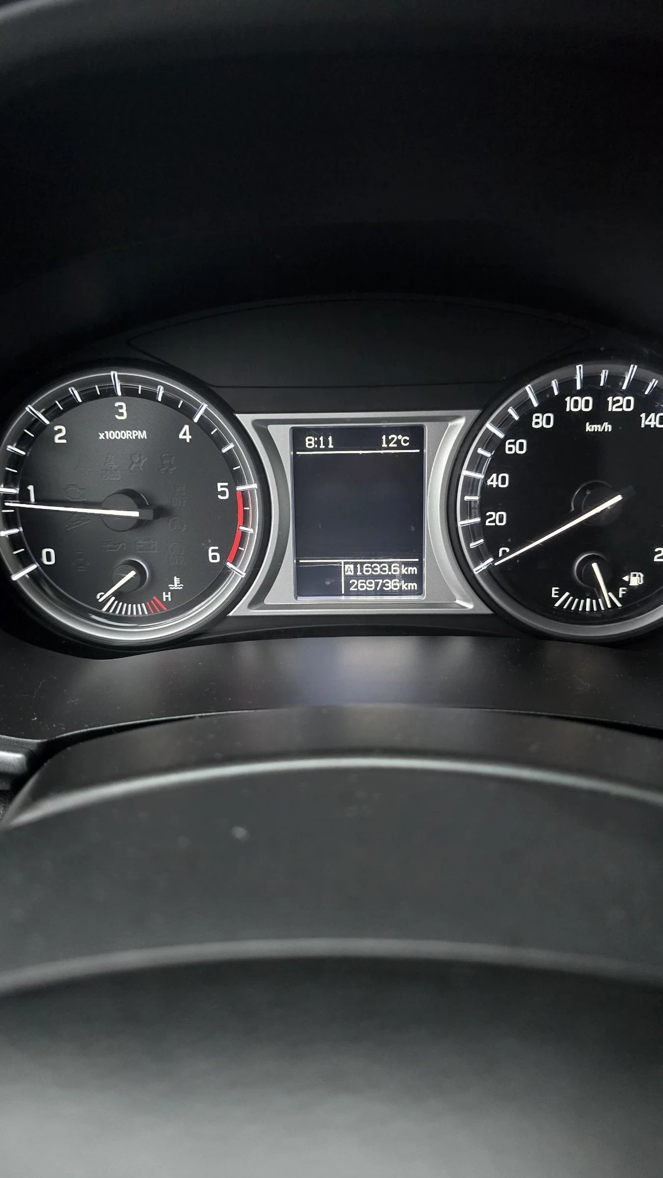 Suzuki Vitara 1.6 DDiS* 6B* Kamera* 2WD - изображение 6