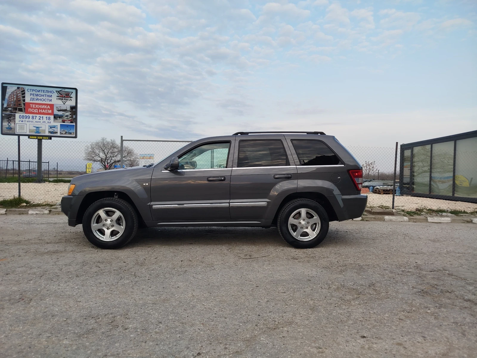 Jeep Grand cherokee Реални километри!!! - изображение 8