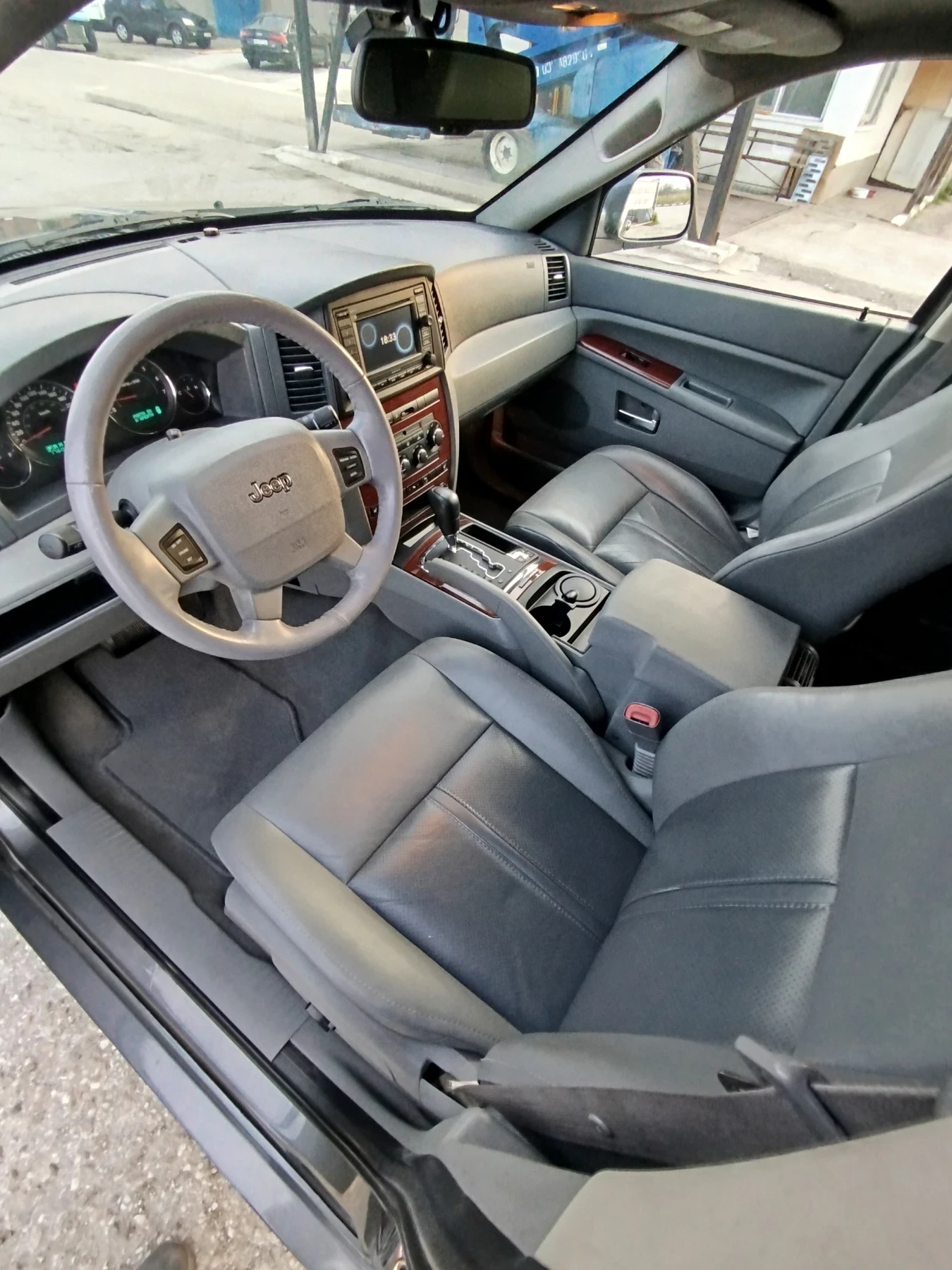 Jeep Grand cherokee Реални километри!!! - изображение 9