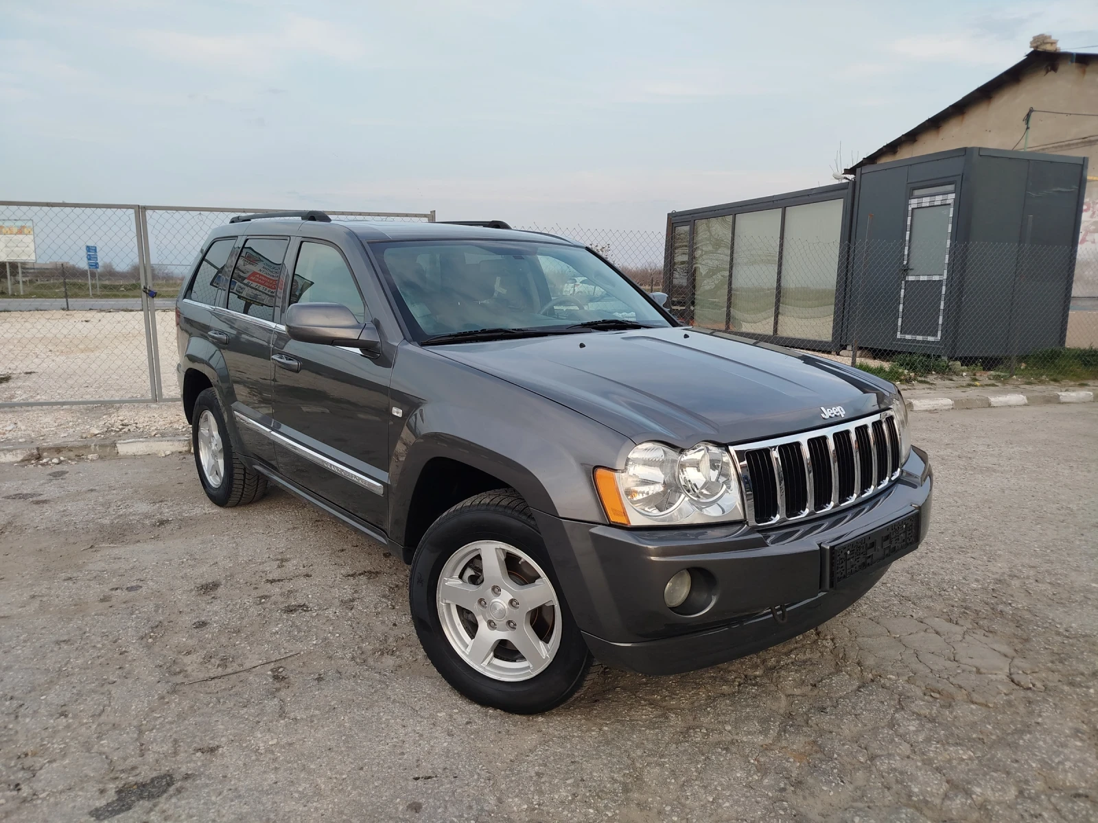 Jeep Grand cherokee Реални километри!!! - изображение 3