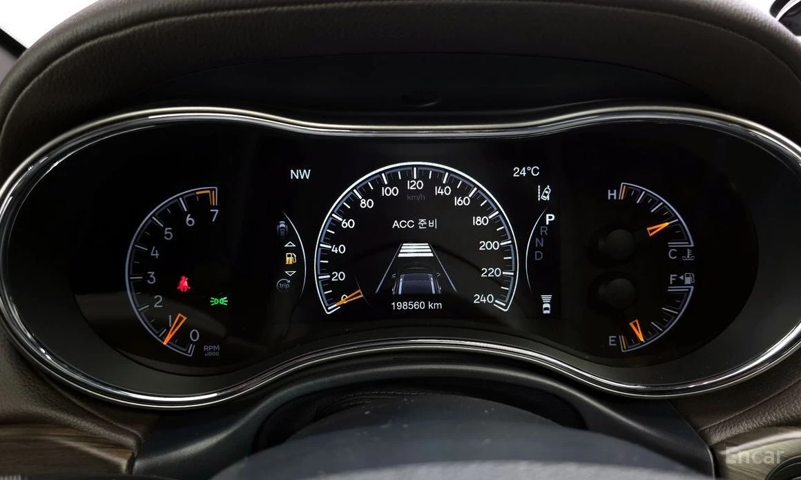 Jeep Grand cherokee, снимка 8 - Автомобили и джипове - 54622099