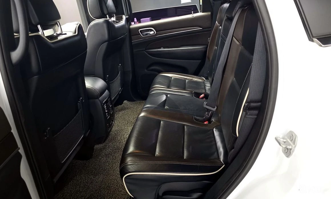Jeep Grand cherokee, снимка 12 - Автомобили и джипове - 54622099