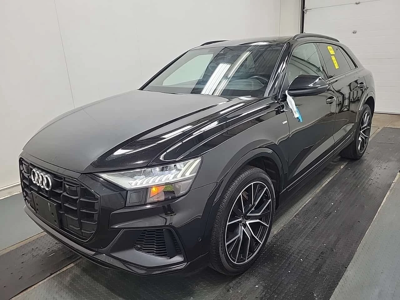 Audi Q8 PROGRESSIV | CARFAX | БЕЗ ПЪРВОНАЧАЛНА ВНОСКА