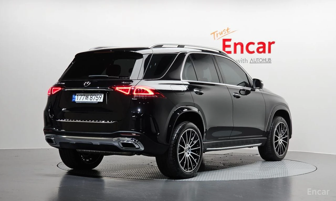 Mercedes-Benz GLE 450 AMG ДИСТРОНИК * ОБДУХВАНЕ * HEAD-UP * BURMESTER, снимка 3 - Автомобили и джипове - 55233466