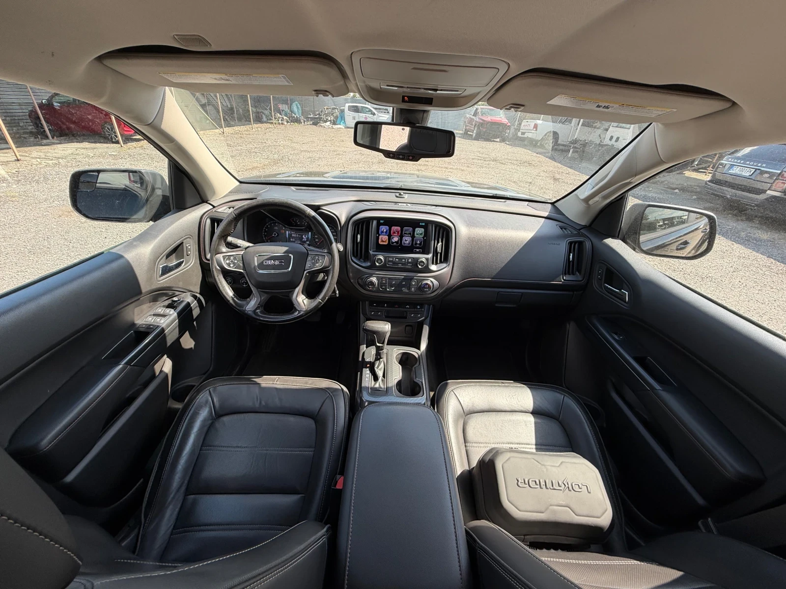 Gmc Canyon All Terrain, снимка 8 - Автомобили и джипове - 55236178