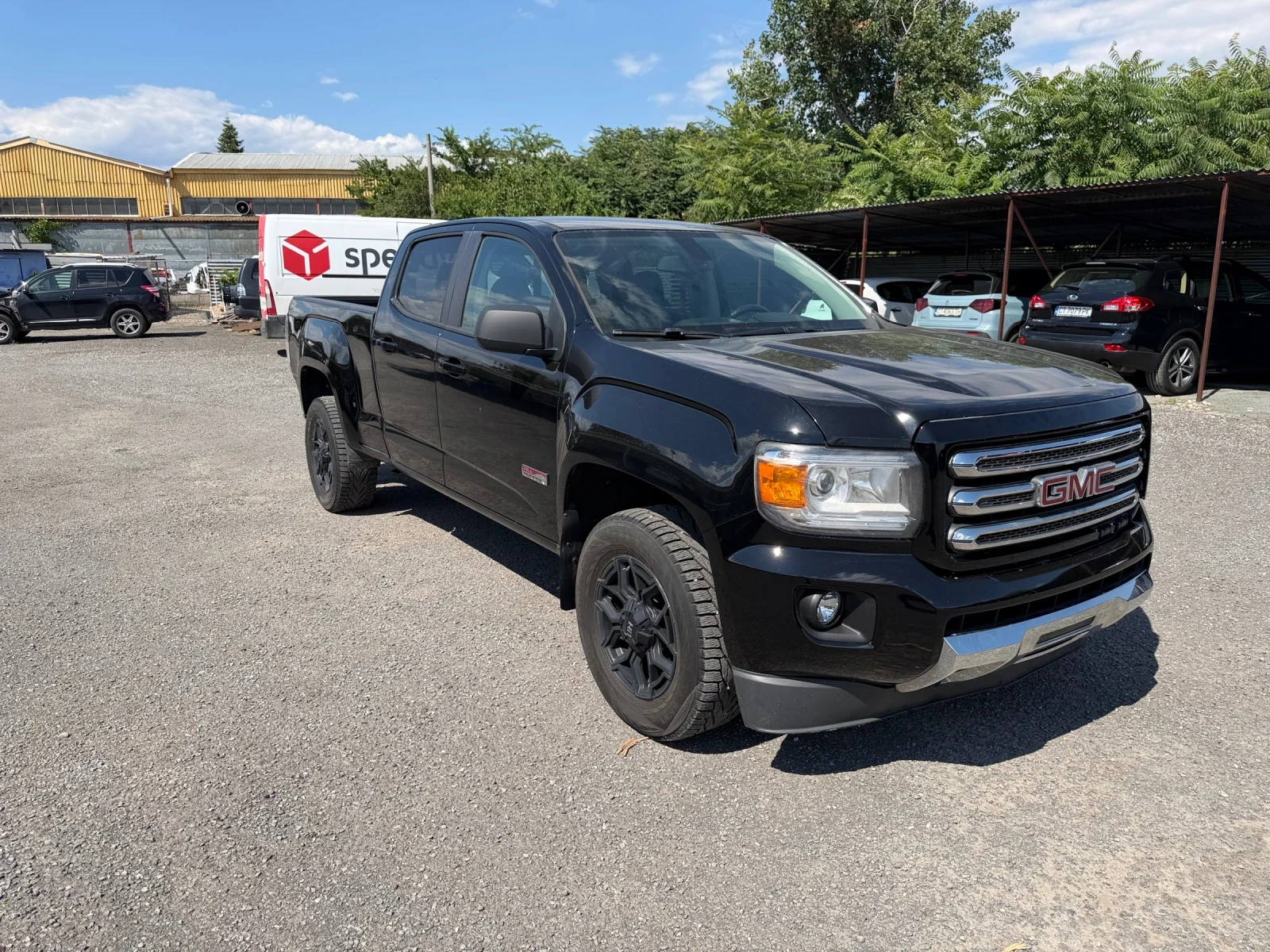 Gmc Canyon All Terrain, снимка 2 - Автомобили и джипове - 55236178