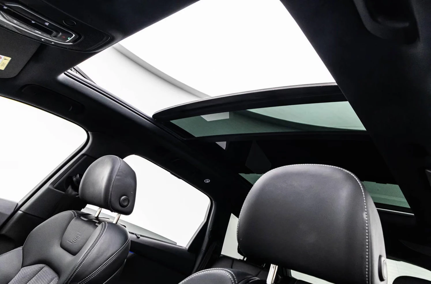 Audi Q7 50TDI/286HP/2XS-LINE/PANO/LASER/B&O/360/HUD/777z, снимка 14 - Автомобили и джипове - 55691077