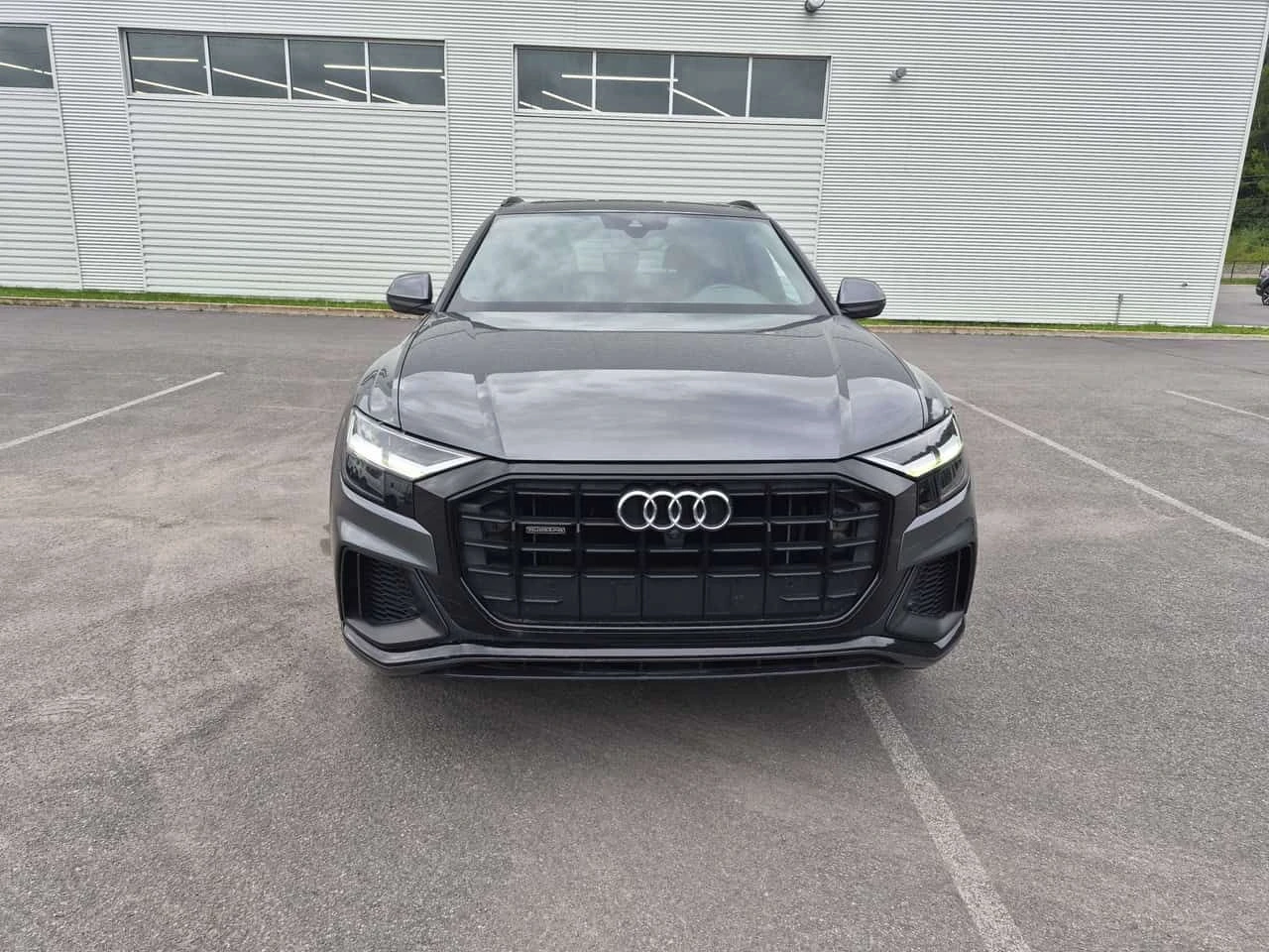 Audi Q8 PROGRESSIV S-LINE* ОБДУХВАНЕ* 360* CARFAX, снимка 6 - Автомобили и джипове - 55728907