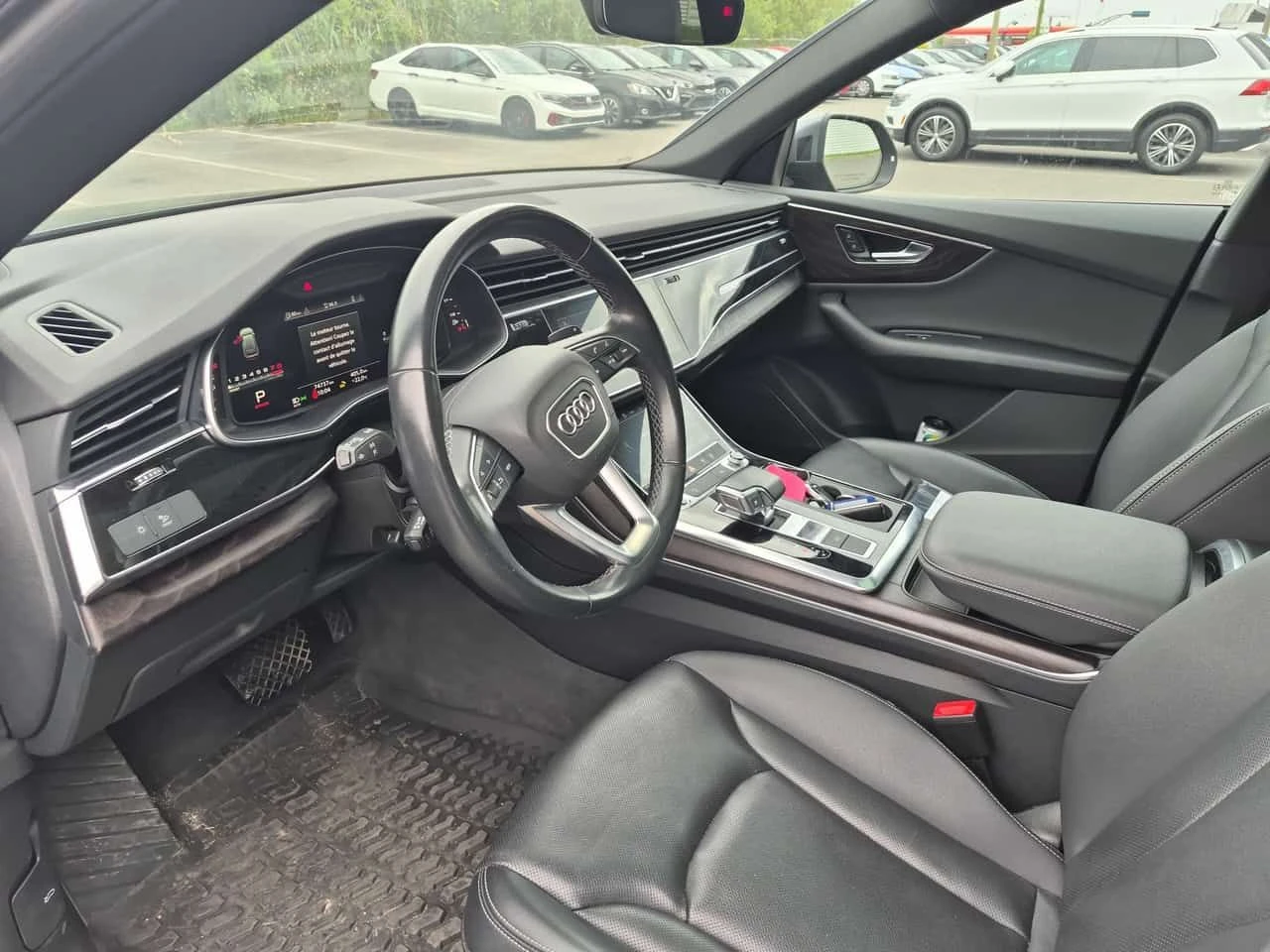 Audi Q8 PROGRESSIV S-LINE* ОБДУХВАНЕ* 360* CARFAX, снимка 5 - Автомобили и джипове - 55728907