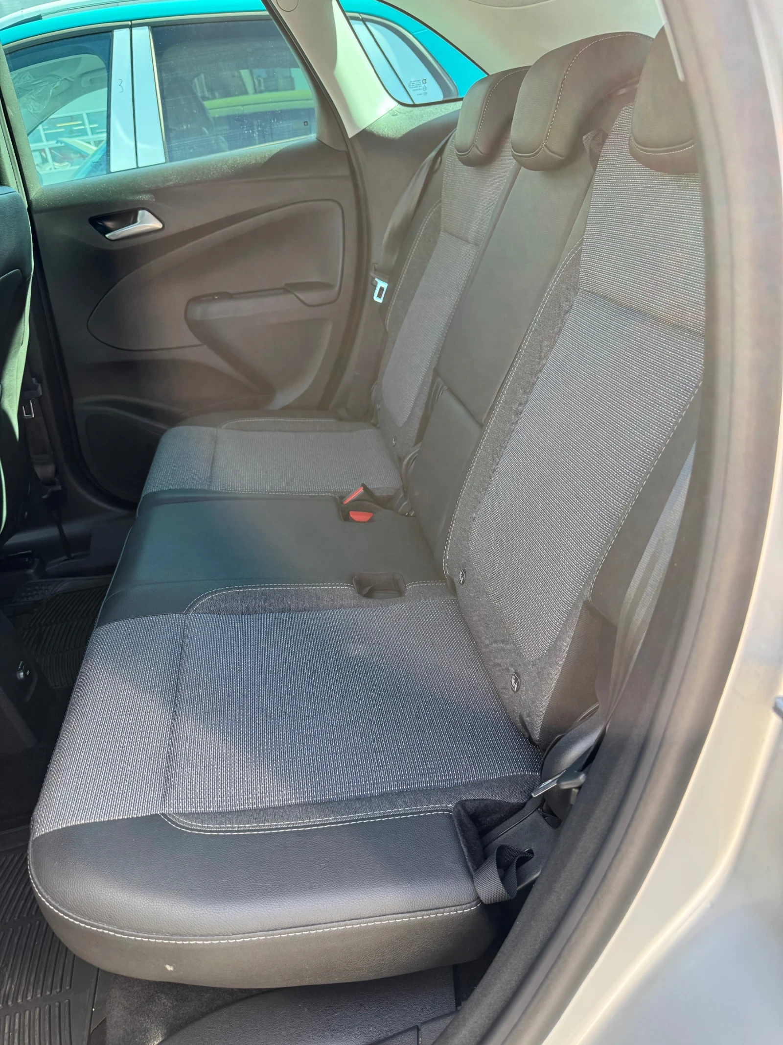 Opel Crossland X Elegance Automatic, снимка 15 - Автомобили и джипове - 56581779