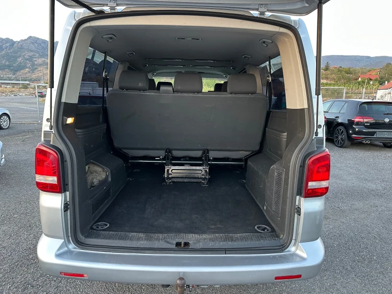 VW Caravelle 2.0TDI* 140к.с* 9-МЕСТЕН* ДЪЛГА БАЗА* 6 СКОРОСТИ, снимка 15 - Бусове и автобуси - 51826305