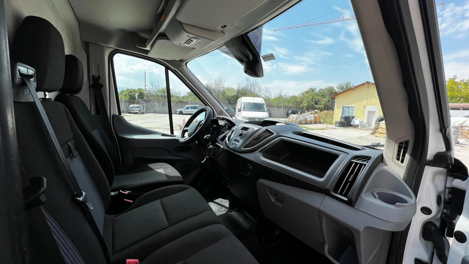 Ford Transit Maxi - изображение 10