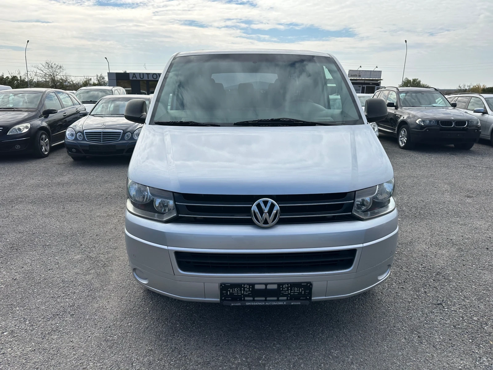 VW Caravelle 2.0TDI* 140к.с* 9-МЕСТЕН* ДЪЛГА БАЗА* 6 СКОРОСТИ - изображение 2