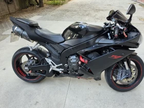 Yamaha YZF-R1, снимка 1