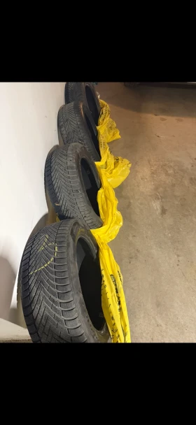Гуми Зимни 285/55R19, снимка 4