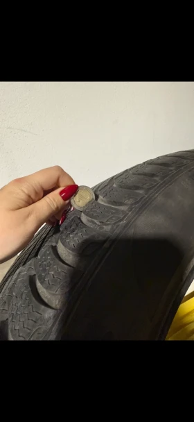 Гуми Зимни 285/55R19, снимка 2