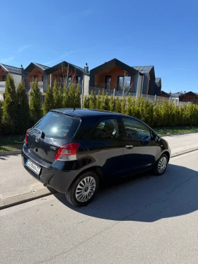 Toyota Yaris Toyota Yaris 1.3 - 6 скорости Face, снимка 3