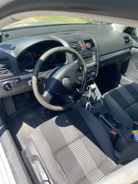 Обява за продажба на VW Golf 1, 6i 102кс ГАЗ ~5 500 лв. - изображение 8