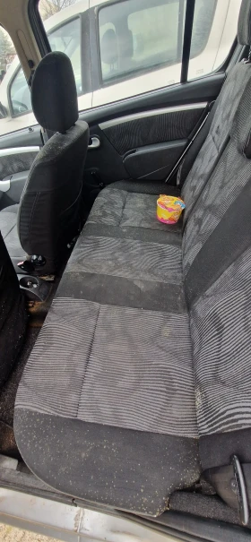 Dacia Sandero, снимка 6