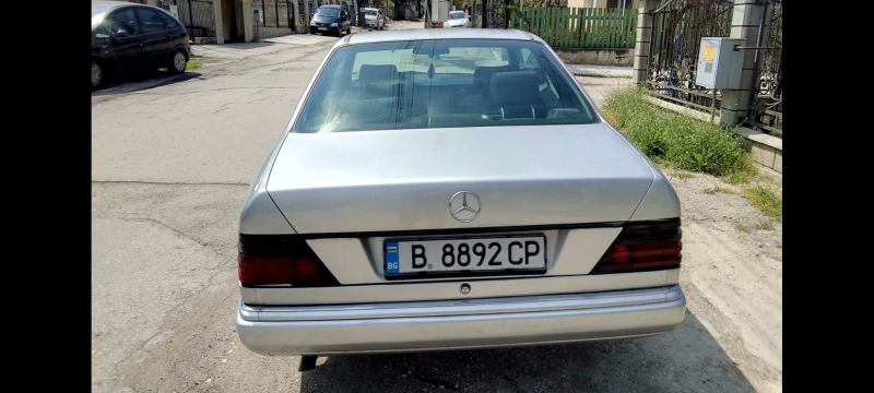 Mercedes-Benz 124 Купе Газ, снимка 4 - Автомобили и джипове - 45942019