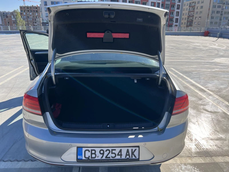 VW Passat B8 2.0TDI, снимка 11 - Автомобили и джипове - 47606903