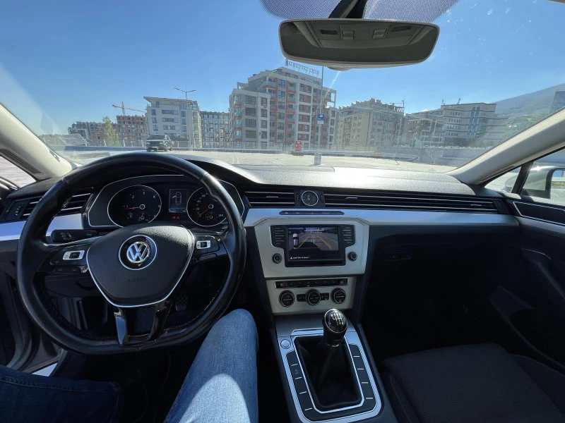 VW Passat B8 2.0TDI, снимка 15 - Автомобили и джипове - 47606903