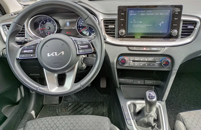 Kia Ceed Kia Ceed III (facelift 2021) 1.5 T-GDI (160 кс), снимка 7 - Автомобили и джипове - 47685908