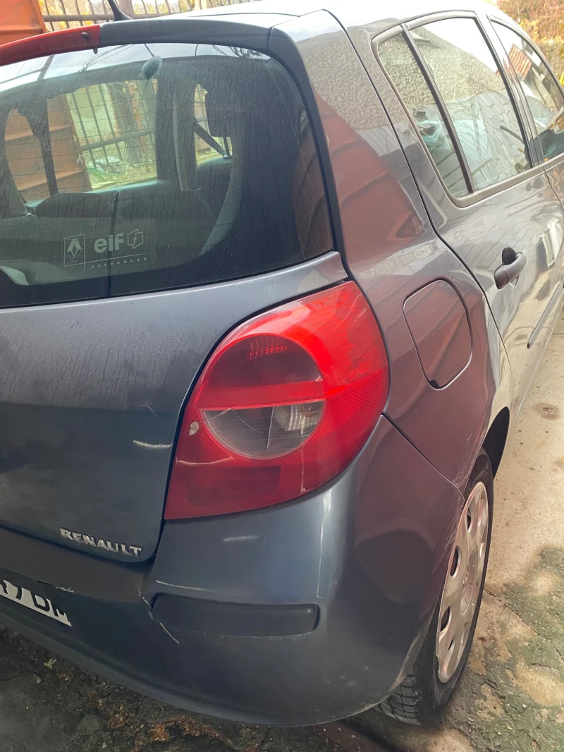 Renault Clio, снимка 5 - Автомобили и джипове - 47842567