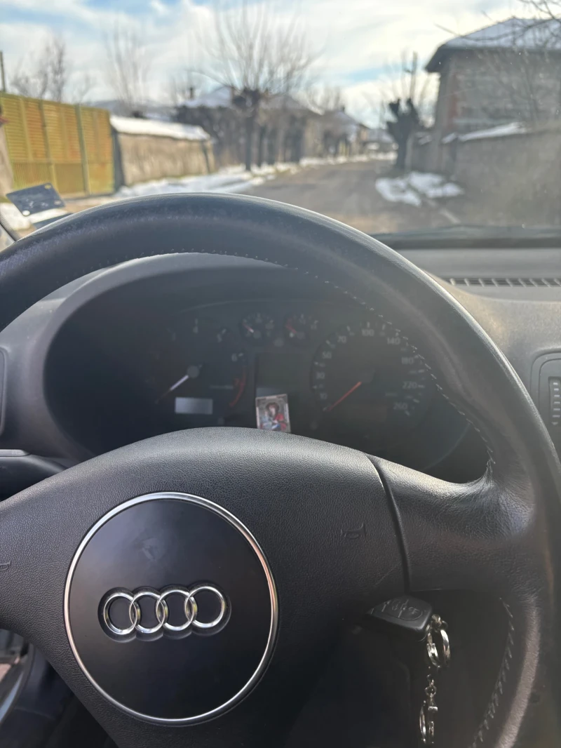 Audi A3 1.6 с газ, снимка 5 - Автомобили и джипове - 48838853