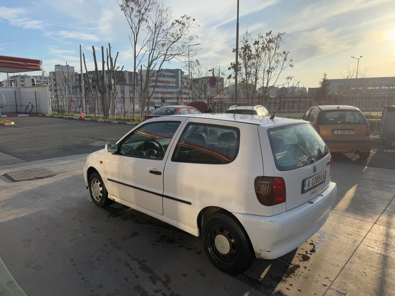 VW Polo 1.4 i, снимка 7 - Автомобили и джипове - 49219106